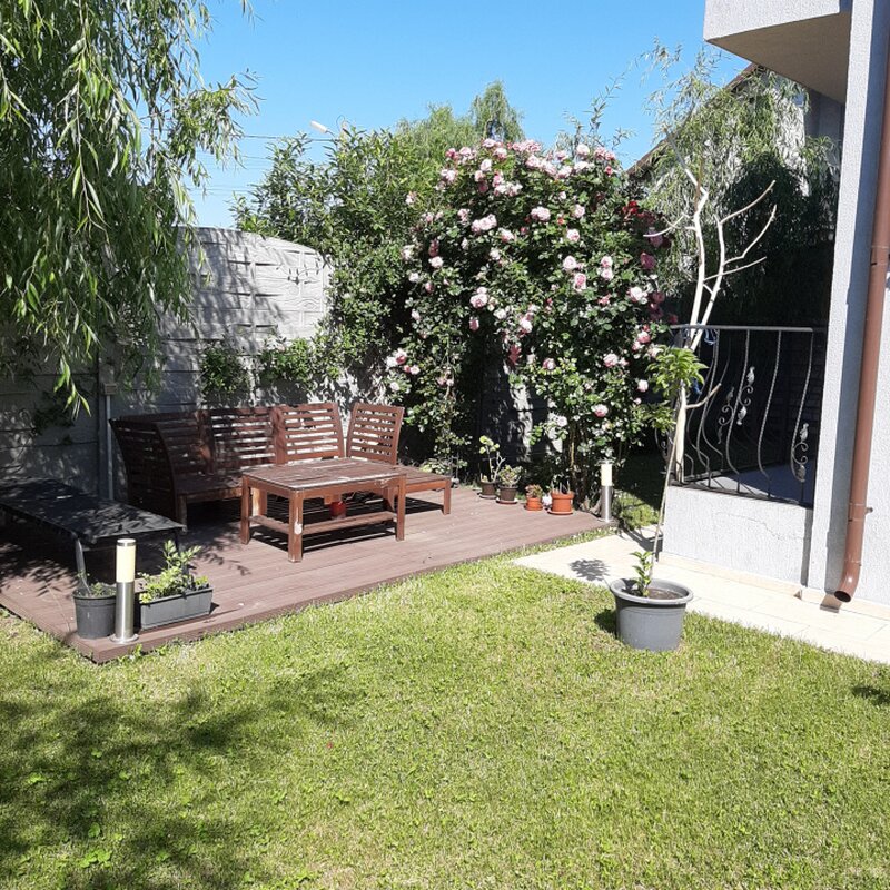Domnesti, Ciutaci, complex Florilor, str. Craitei, Rondului, vila individuala